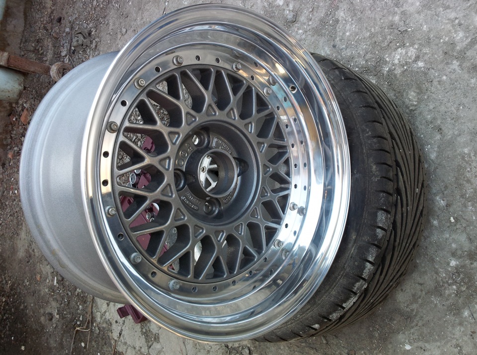 BBS RM 012, 9 дюймів. 1