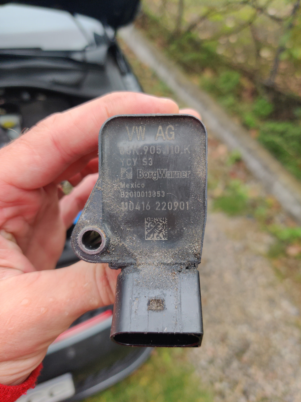 Зміна свічок на оригінал VAG 06K905601D. 3