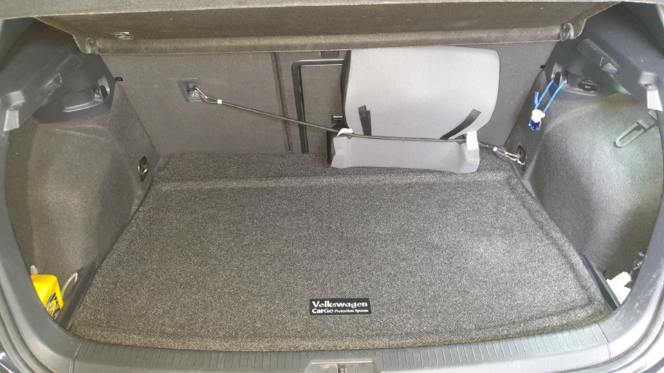 Volkswagen CarGo Protection System 2