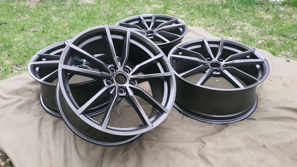 Pretoria R19 у темній бронзі, Lambo Style 3