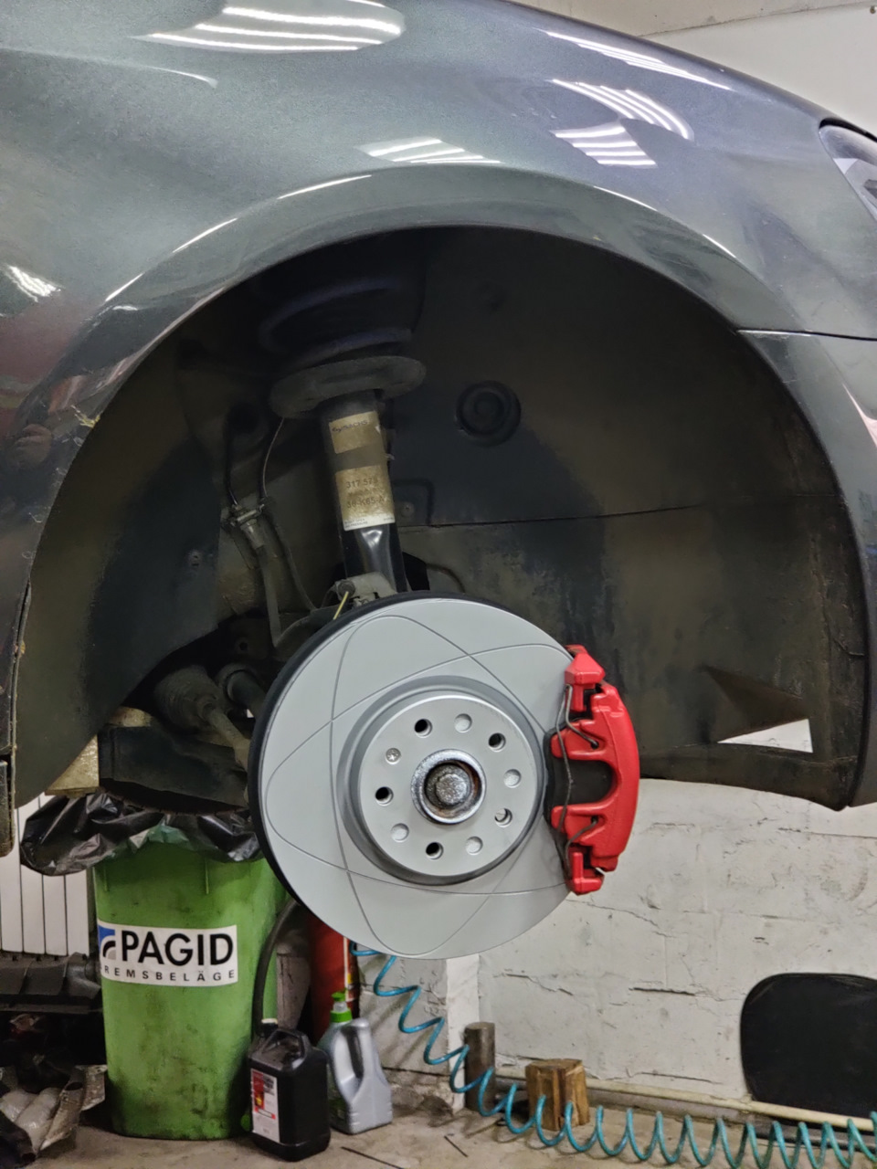 Нові гальма перед ATE+ Power stop z16 4