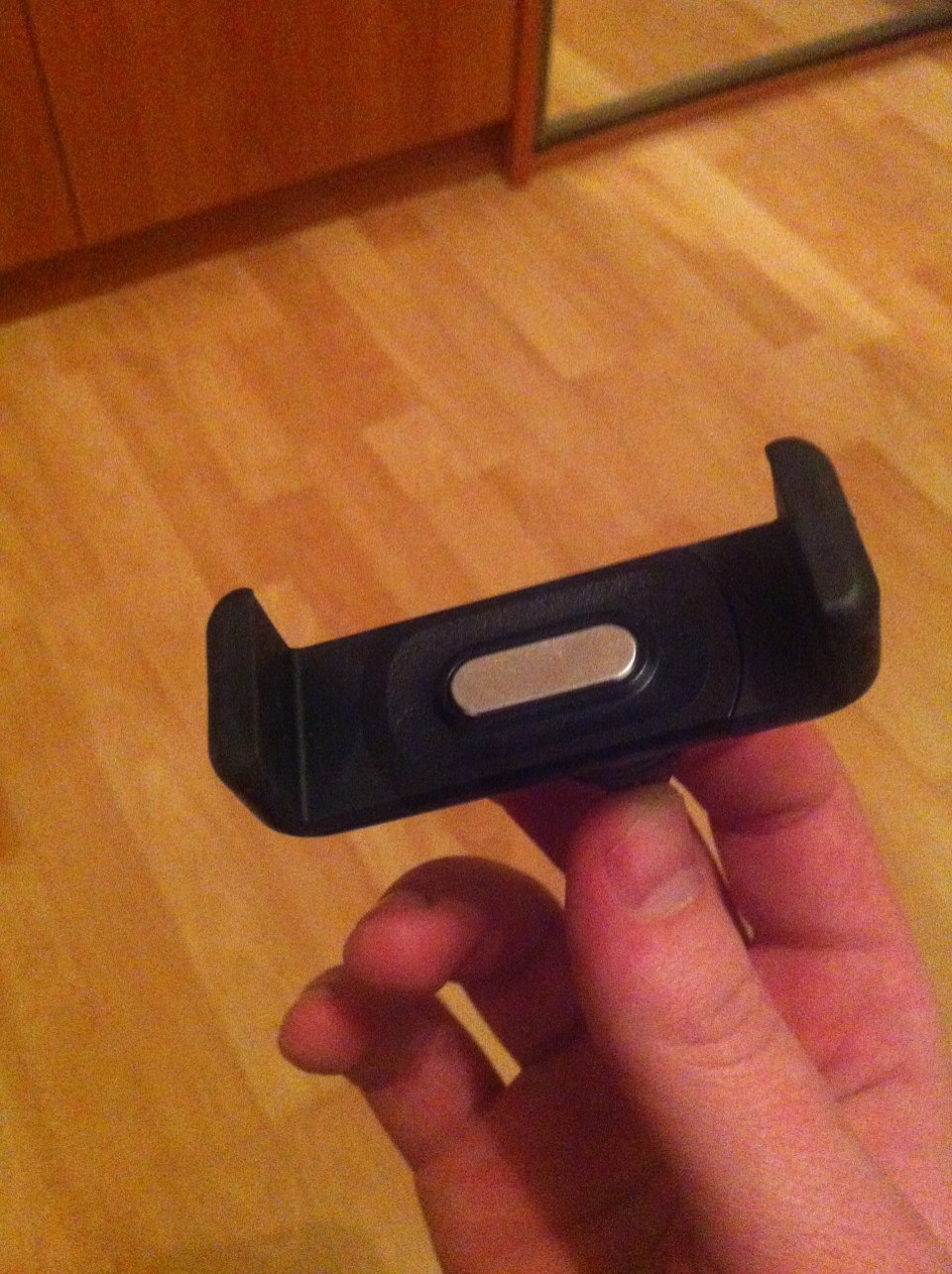 Утримувач для iPhone 2