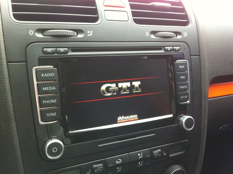 Заставка RNS, килимки GTI = +20 к.с.)) 1