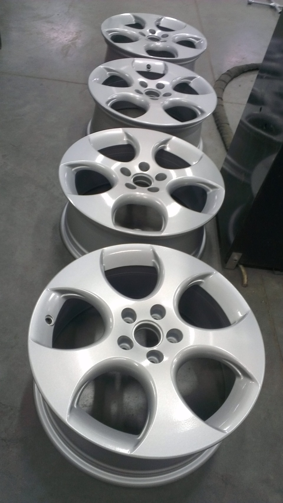 BBS Detroit R18 4