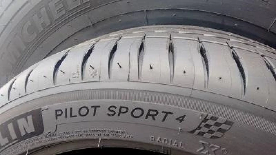 Літо Michelin Pilot Sport 4
