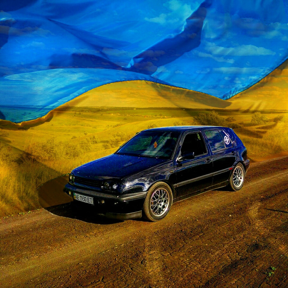 Зі святом друзі! З Днем Незалежності 1