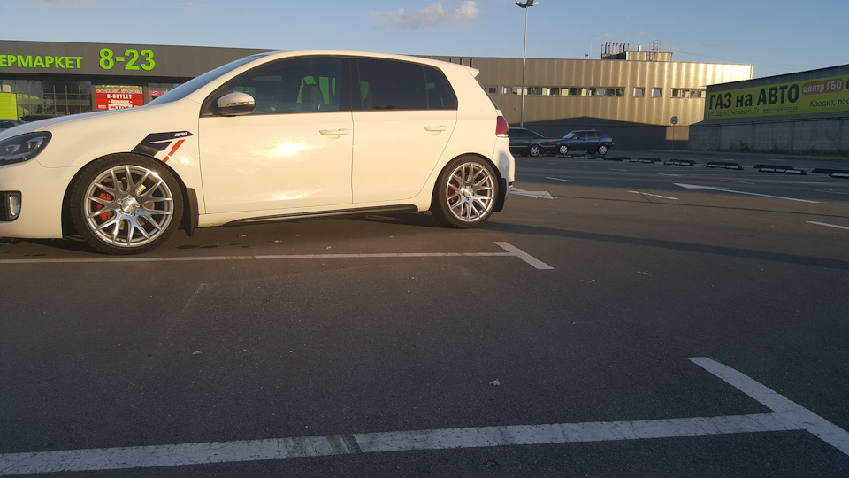 Изучаю спрос на 3SDM 0.01 18x8.5 5x112 ET45 1