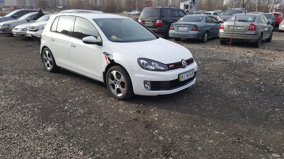 Сайдбари та бейдж APR 1