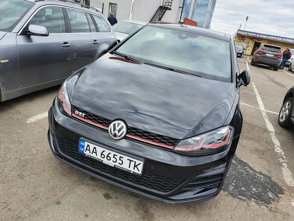 Прикупив собі спритну мрію VW Golf GTI mk7.5