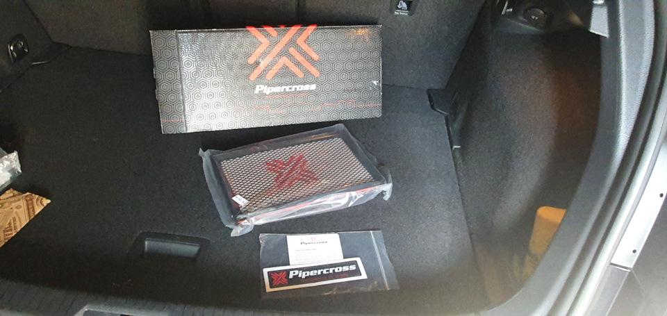 Заміна повітряного фільтра на Pipercross Sportluftfilter + вставка. 2