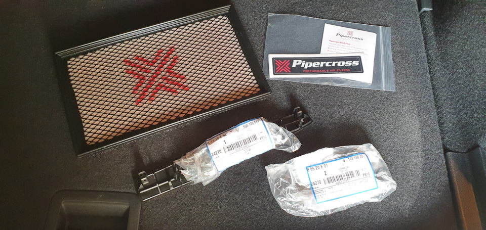 Заміна повітряного фільтра на Pipercross Sportluftfilter + вставка. 4