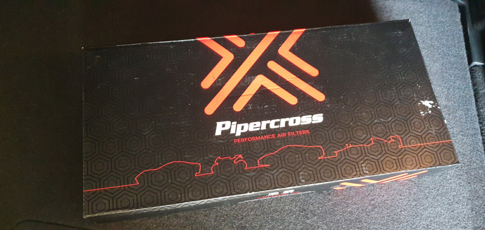 Заміна повітряного фільтра на Pipercross Sportluftfilter + вставка. 1