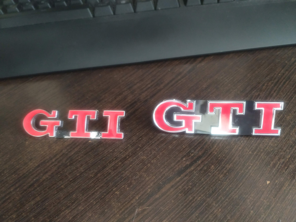 6. Повернення оригінального значка GTI 1