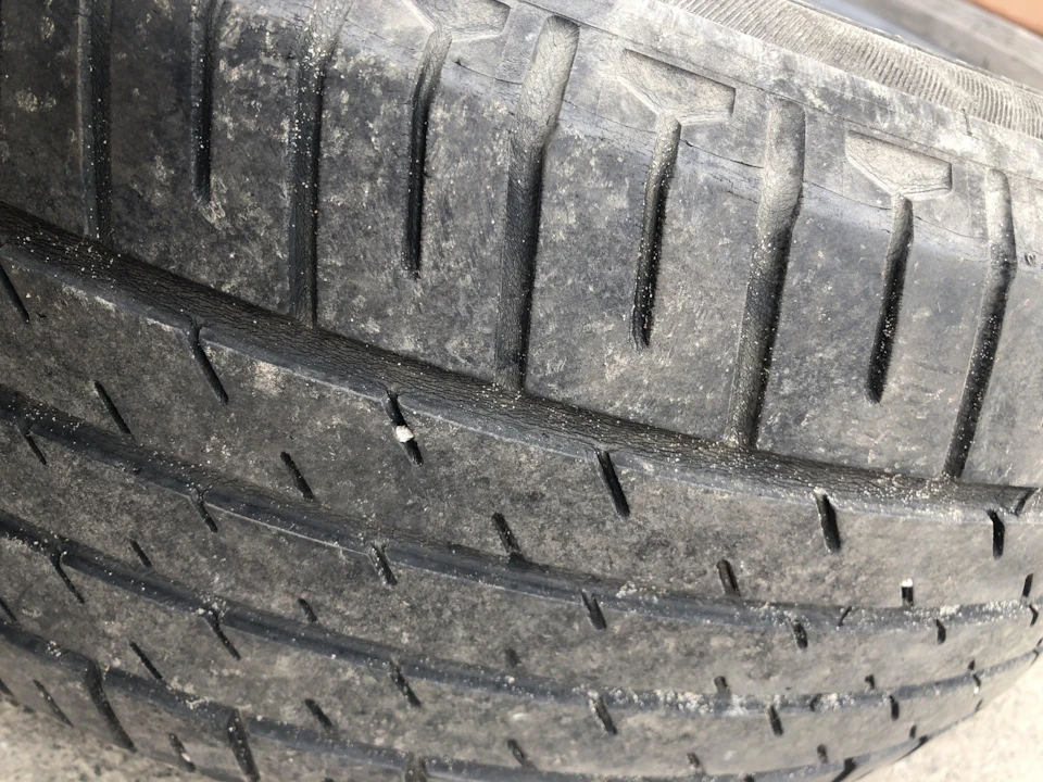 Питання до знавців. Стара гума Michelin (2002)