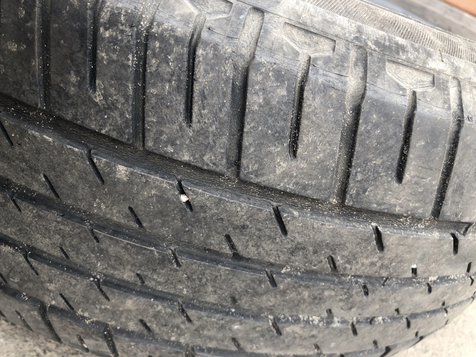 Питання до знавців. Стара гума Michelin (2002) 1