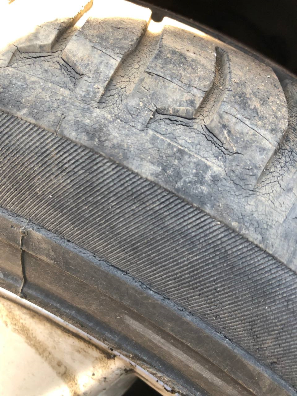 Питання до знавців. Стара гума Michelin (2002) 2