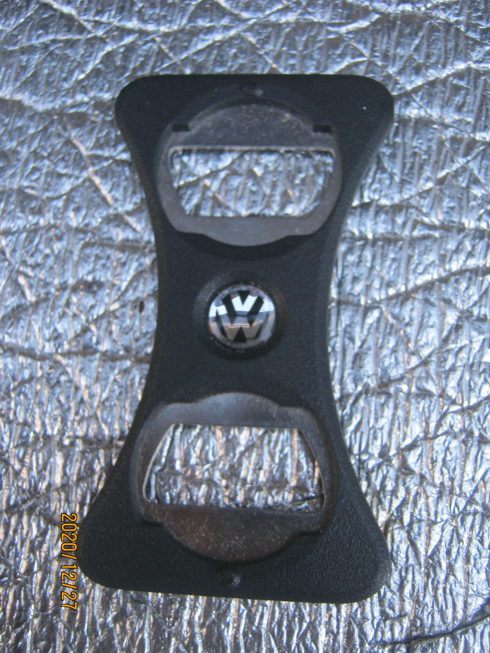 Знаменита відкривачка VW 2