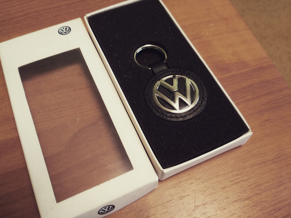 Брелок VW + відсік для сміття 2