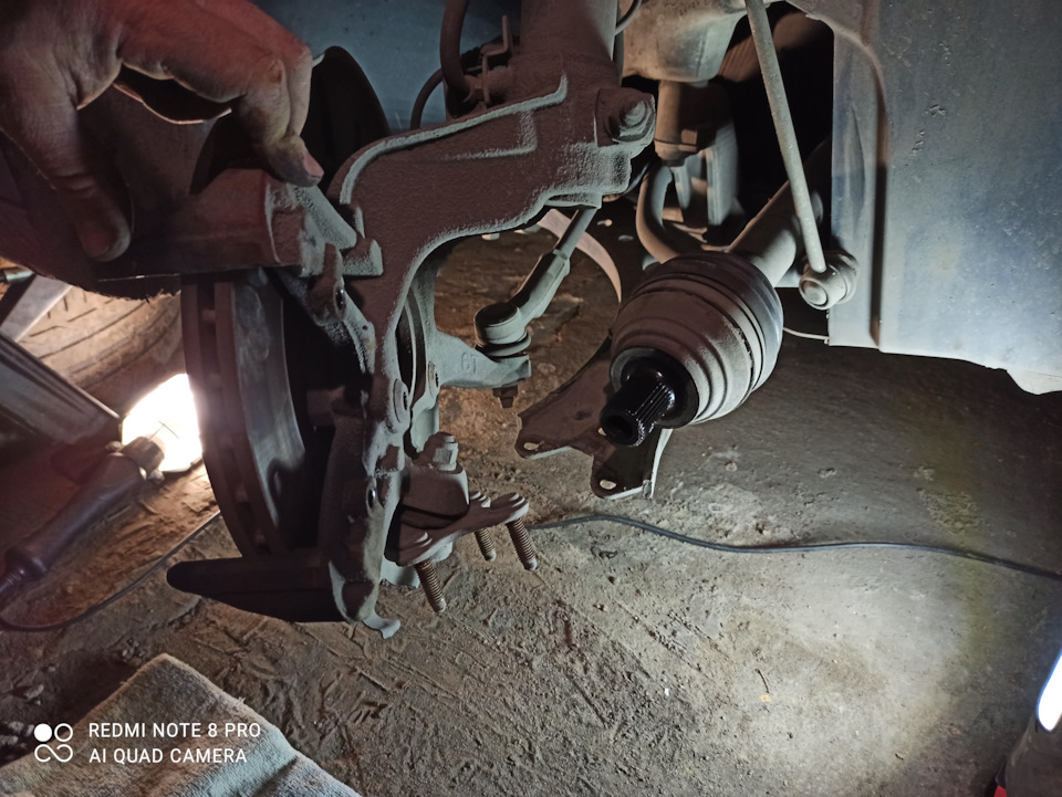 Заміна переднього ступичного підшипника. 4