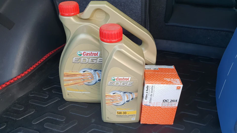 Заміна масла Castrol Edge 5W-30