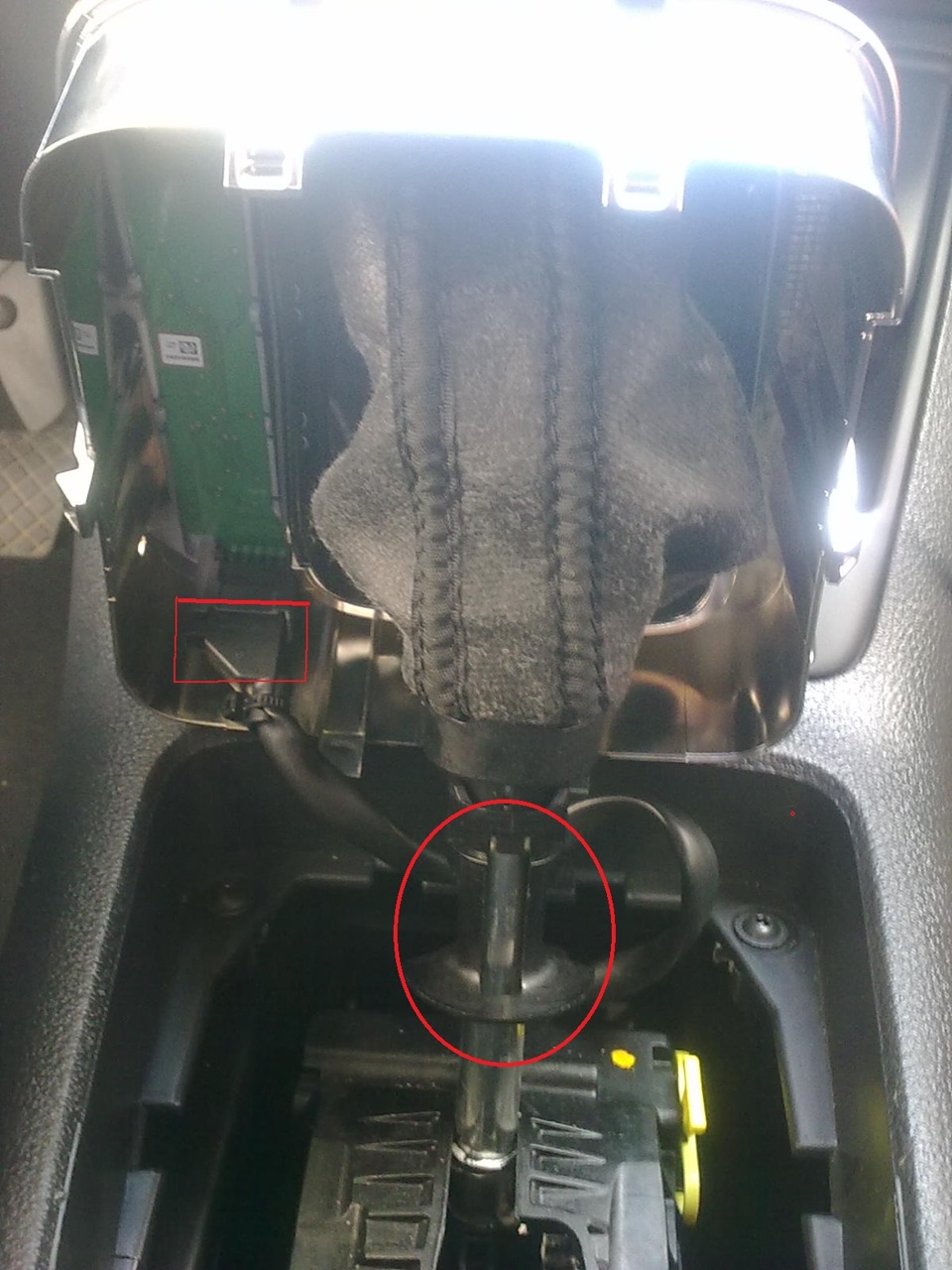 GOLF 1.4 TSI Зняття чохла ручки КПП DSG + Бонус підлокітник 4
