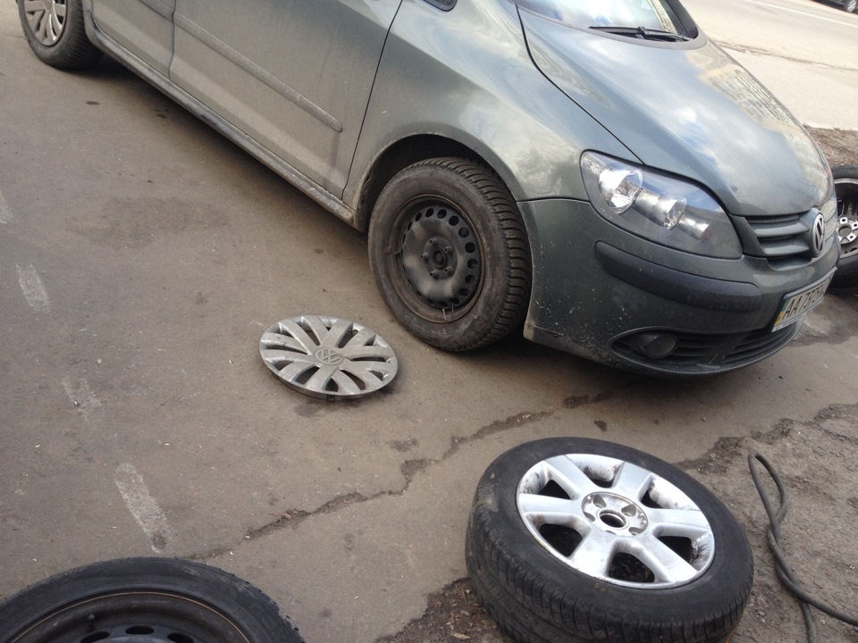 Перевзувся .) 1