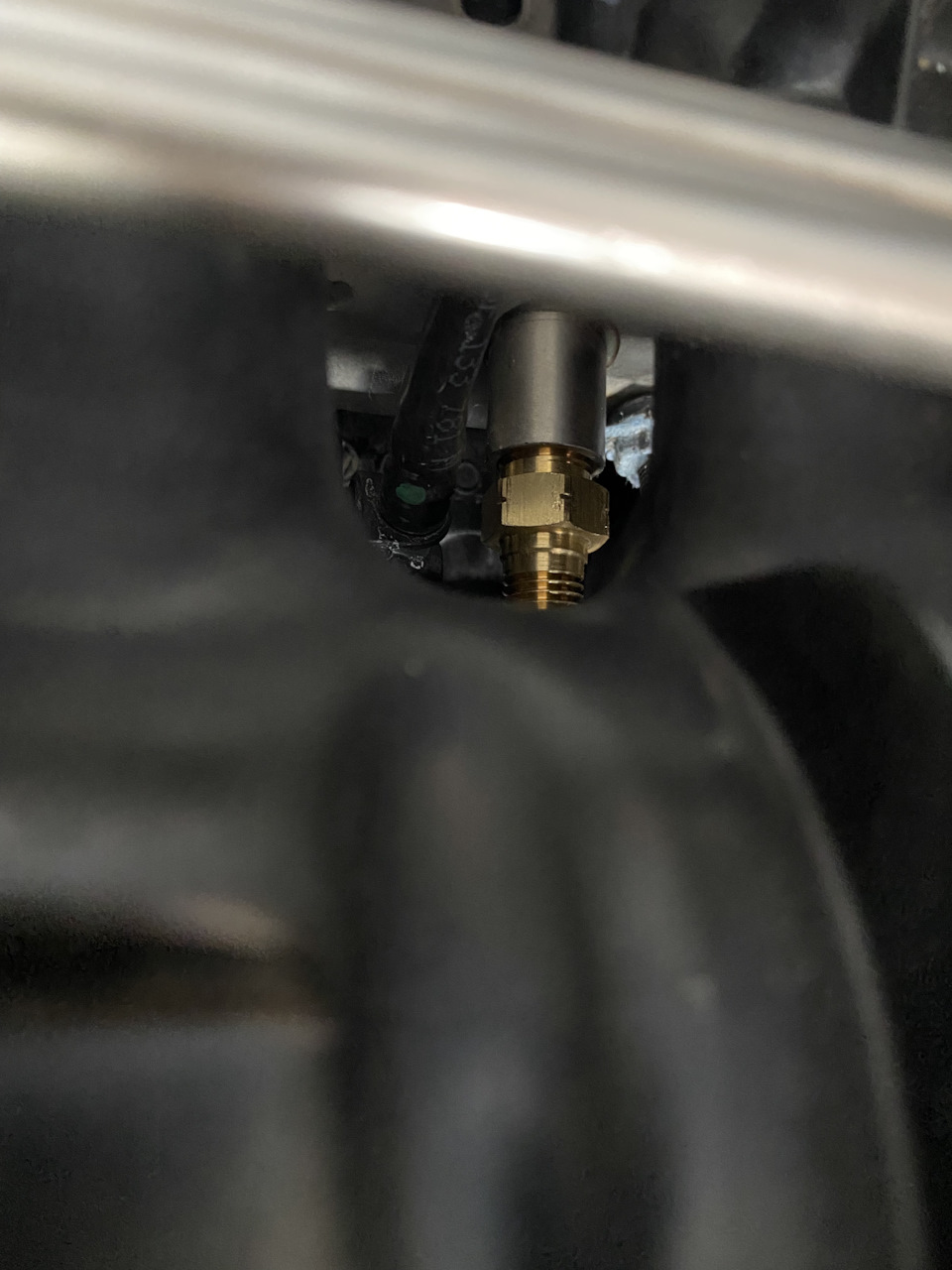 Клапан з RS 4 142 барний 3
