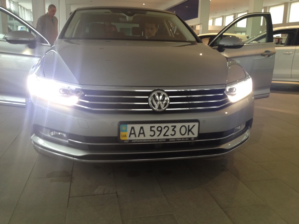 VW Passat B8 4