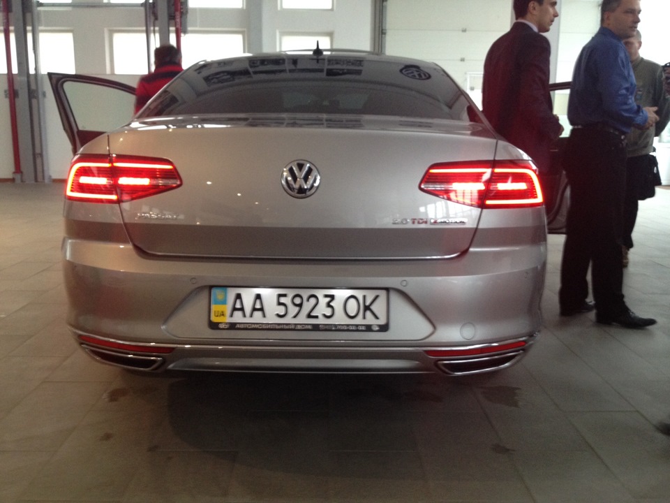 VW Passat B8 5