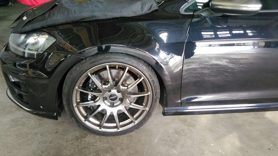 Підвіска Ohlins Road & Track 1