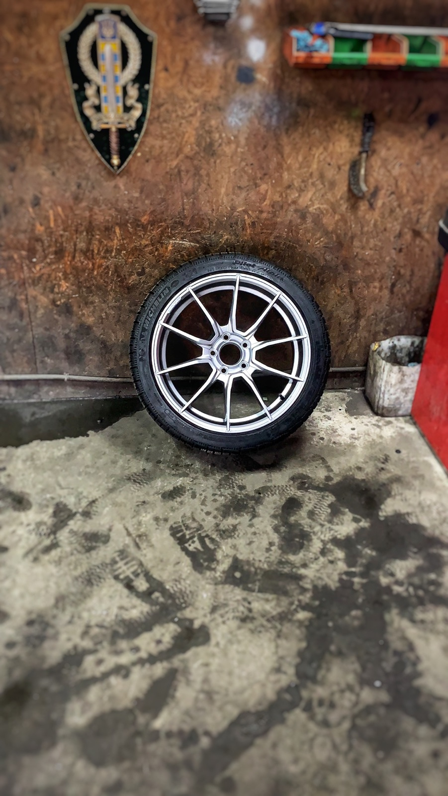 Motec R18 | 8.3 кг 3