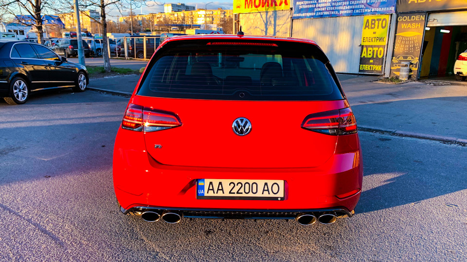 ЗАРУБА | Audi S5 440 hp vs Golf R 7.5 400 hp 3