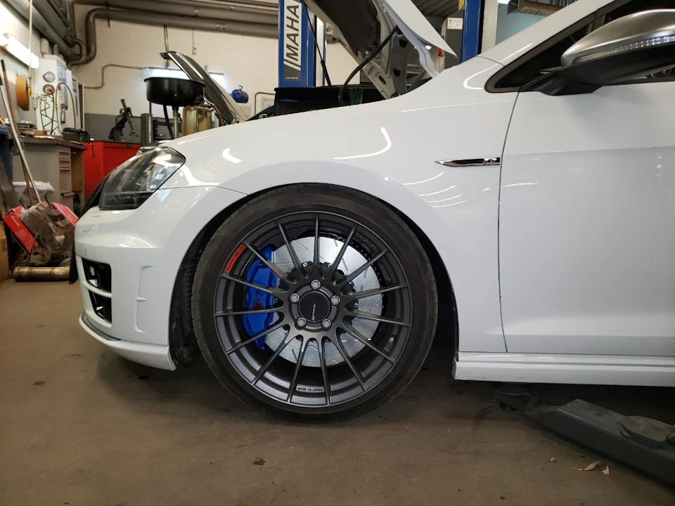 14. Brembo 4pot