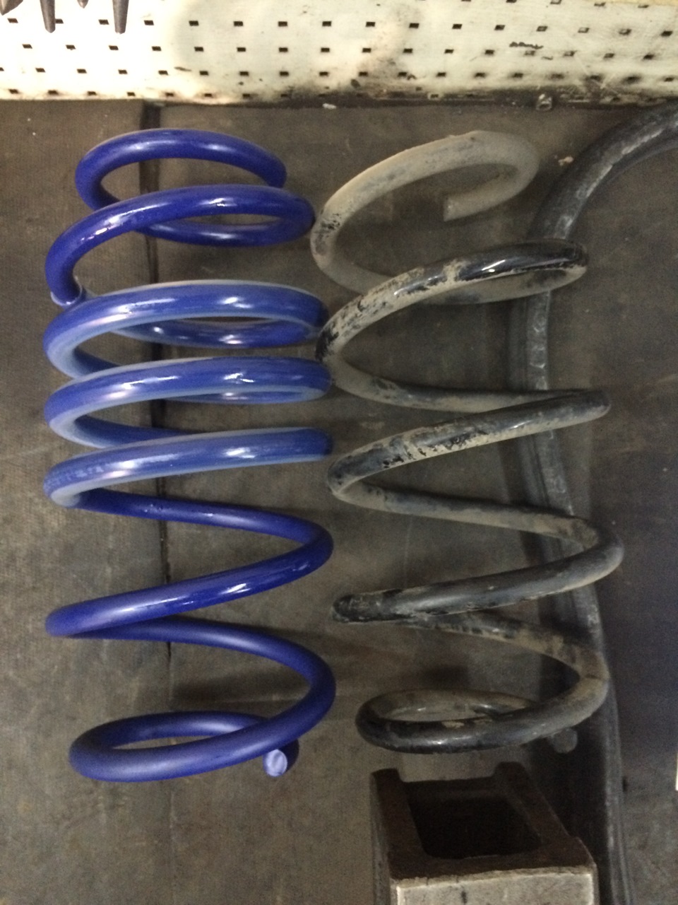 Bilstein B8 + пружини HR 4