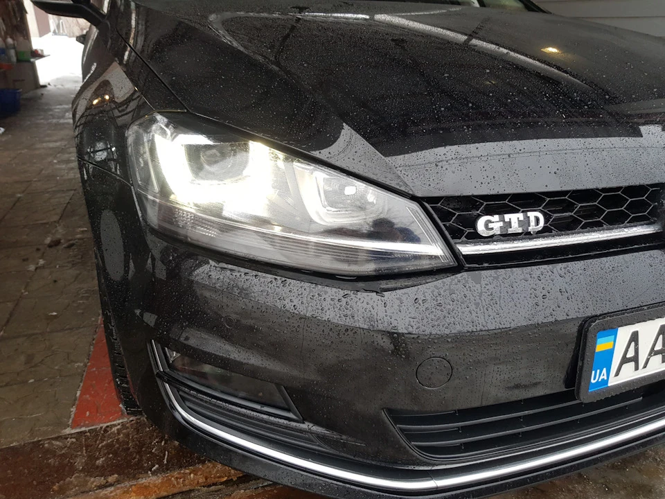 BLACK Фари Golf 7 LED v.2.0