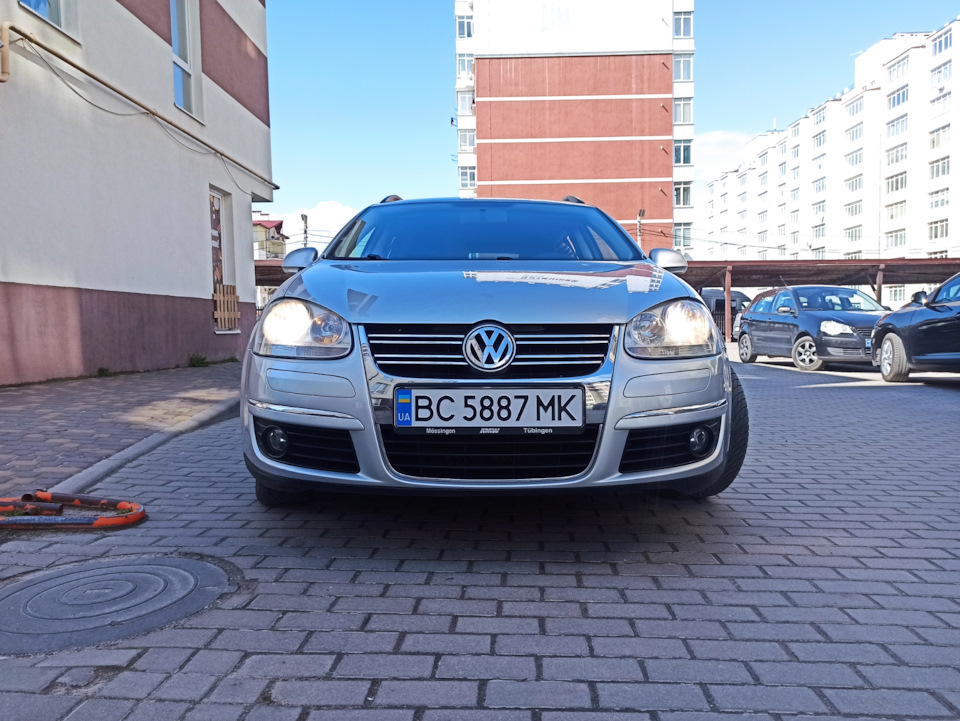 Заміна лампочок, або як я виявив адаптивну фару. 5