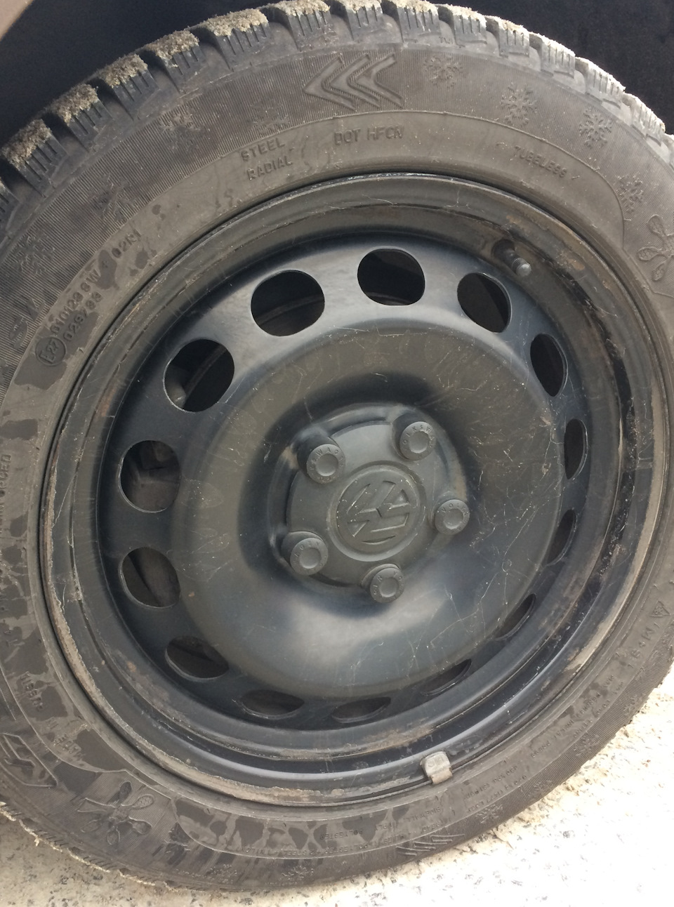 Ковпак диска сталевого від VW CADDY 4