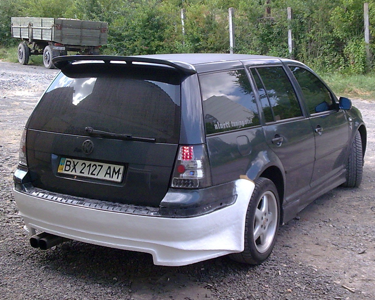 Задній бампер 4