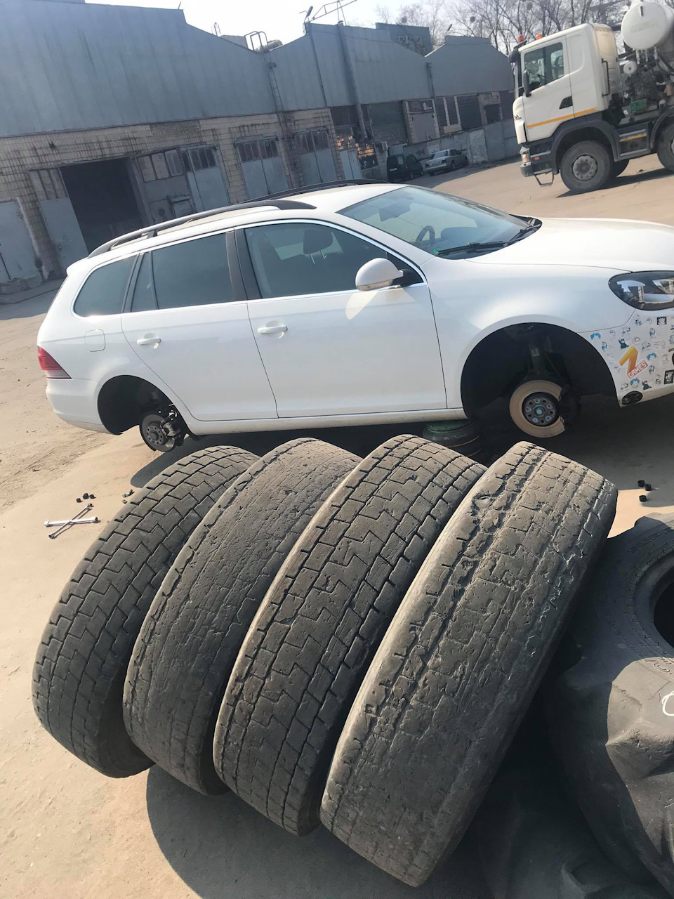 Laufenn - новий бренд від Hankook 3