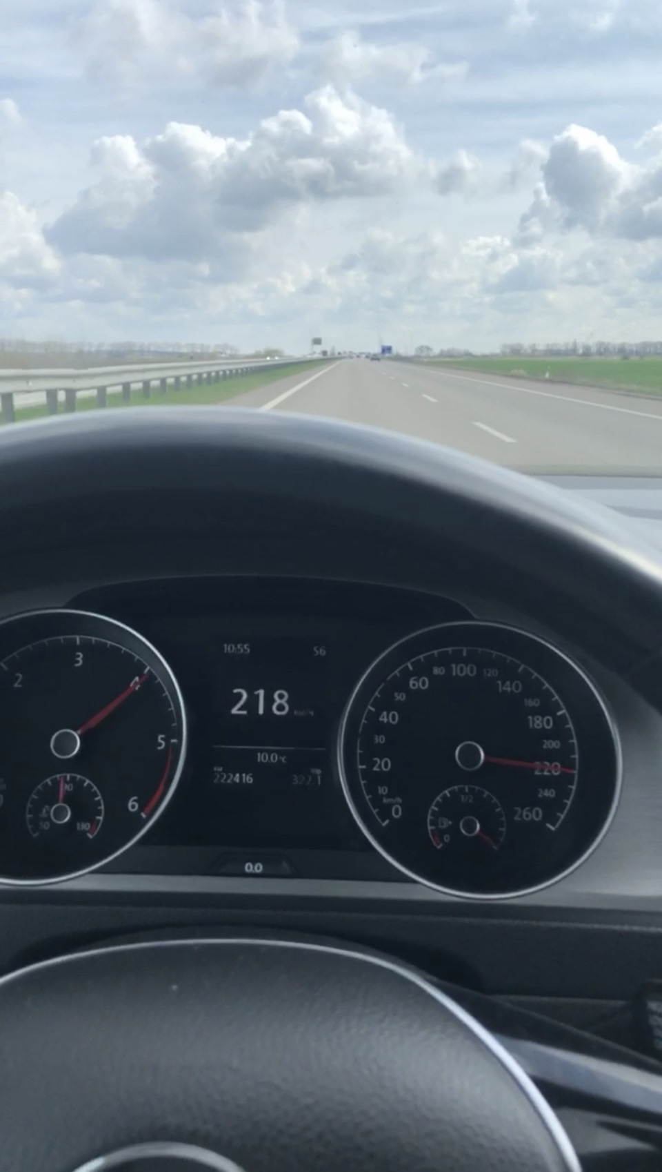 ТО, тонування і максимальна швидкість VW Golf 2.0 TDi 3