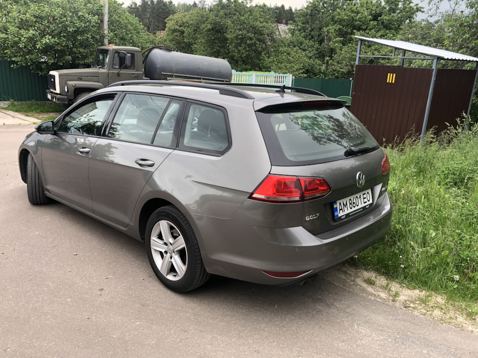 ТО, тонування і максимальна швидкість VW Golf 2.0 TDi 1