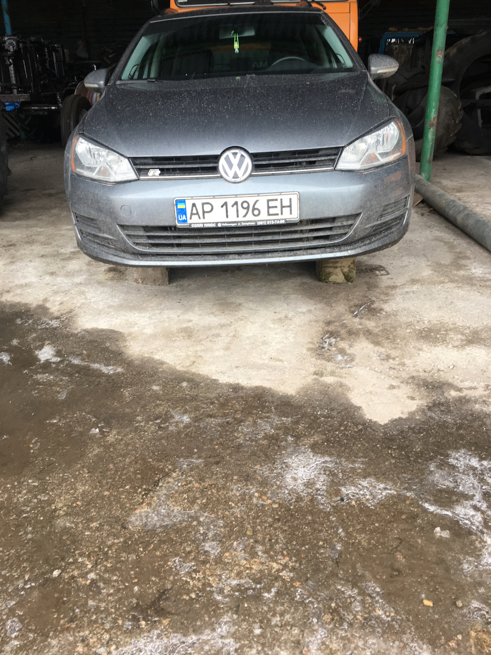 Чекаючи нових коліс. 2