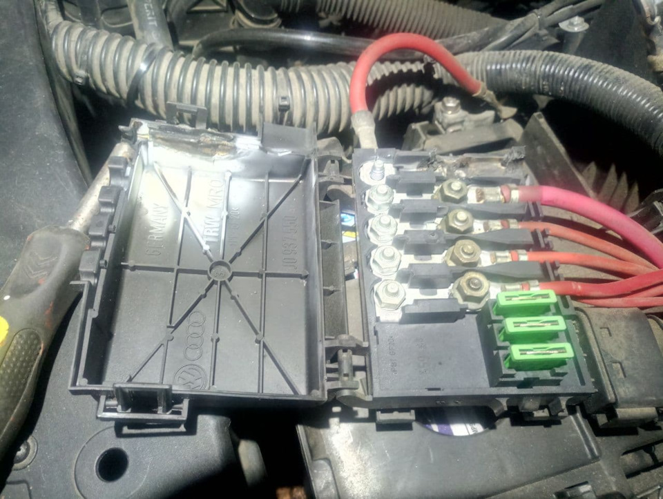 загорівся EPC і помилка p2138 VW Golf 4, вирішено 3