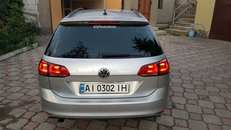 Наліпка) 3
