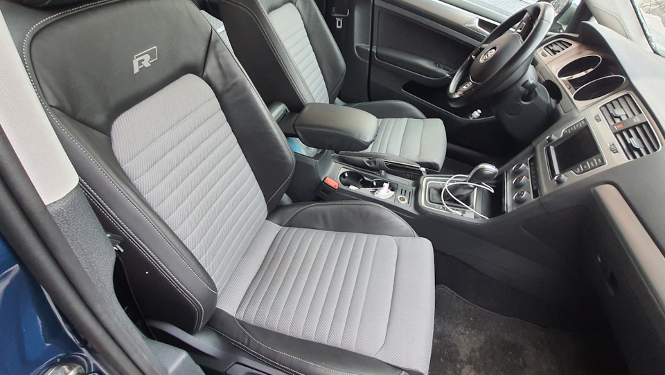 Заміна штатних сидінь_на ErgoComfort R-Line 3