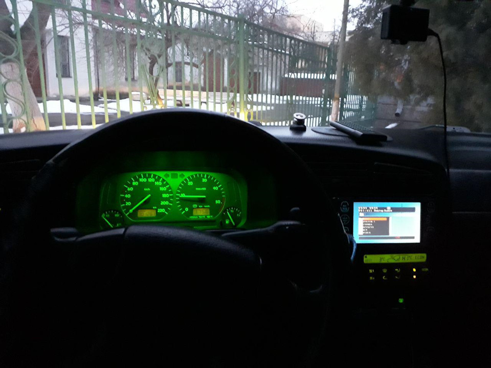 Переробка підсвічування панелі приладів Golf 3 1