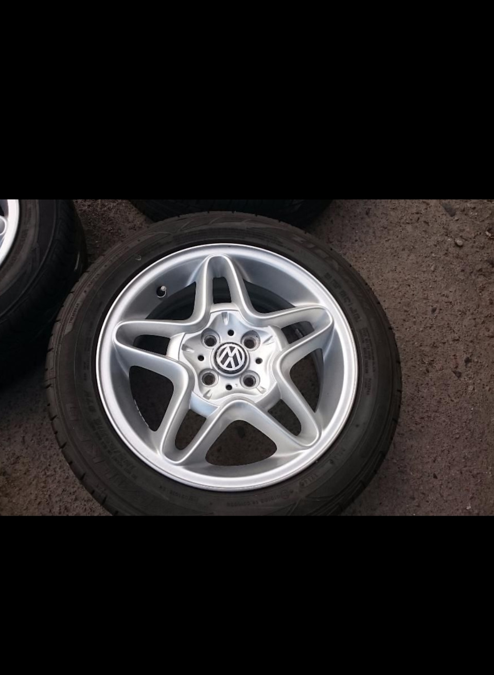 Прикупив нові ковзанки … з гумою 195х55 r16 4.100 Golf 3 2