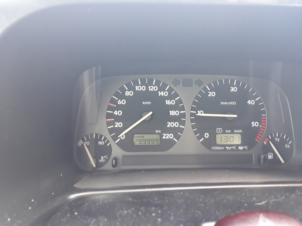 Пробіг Volkswagen Golf III Variant 2