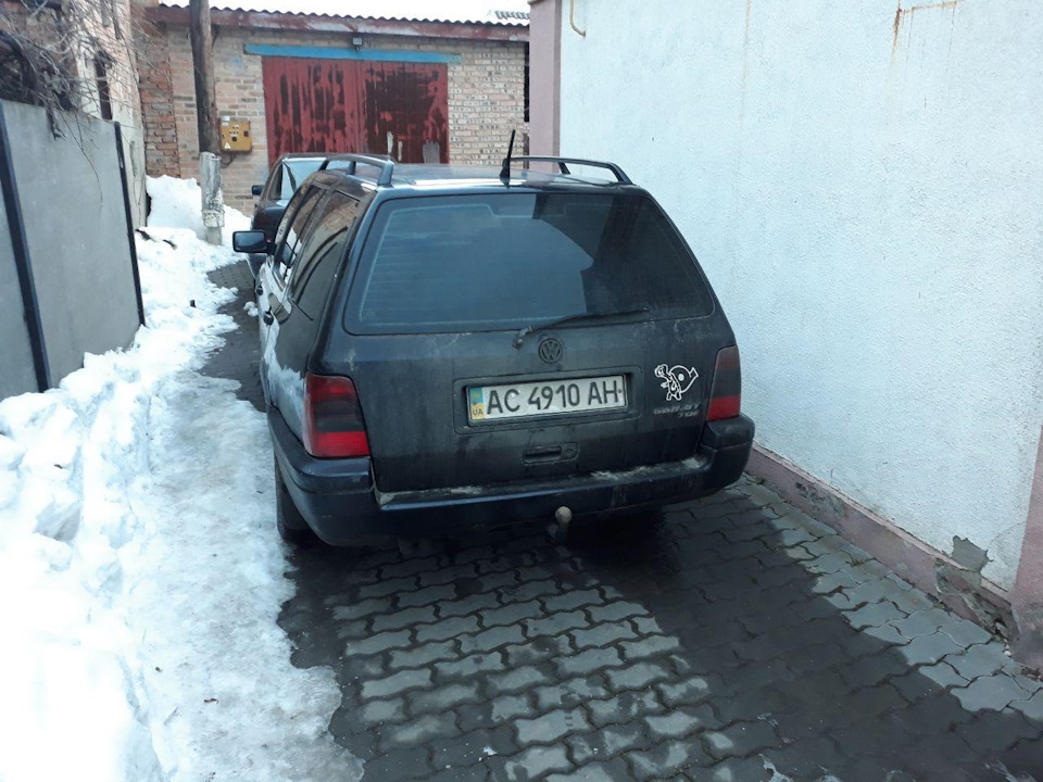 Заміна стопи задні Hella Golf 3 2