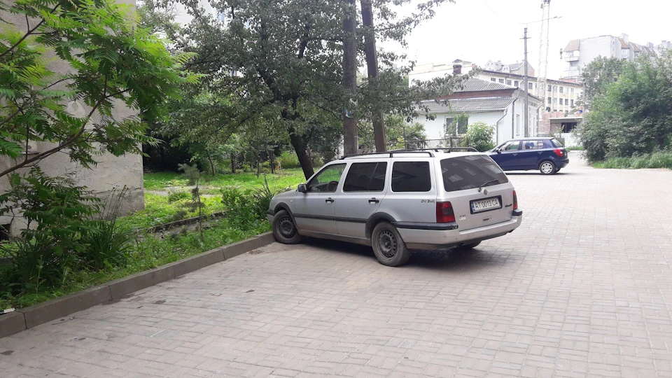 Зустрів через 1 рік 2 місяці